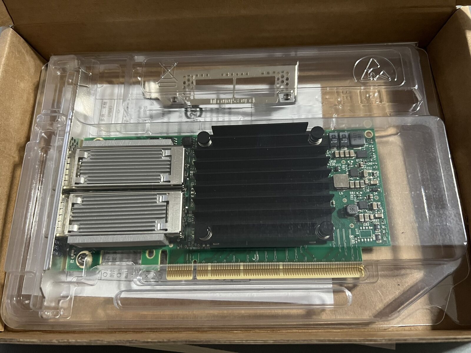 Scheda di rete adattatore PCIe - 100Gbe Qsfp28 Network Card recensione e prezzo